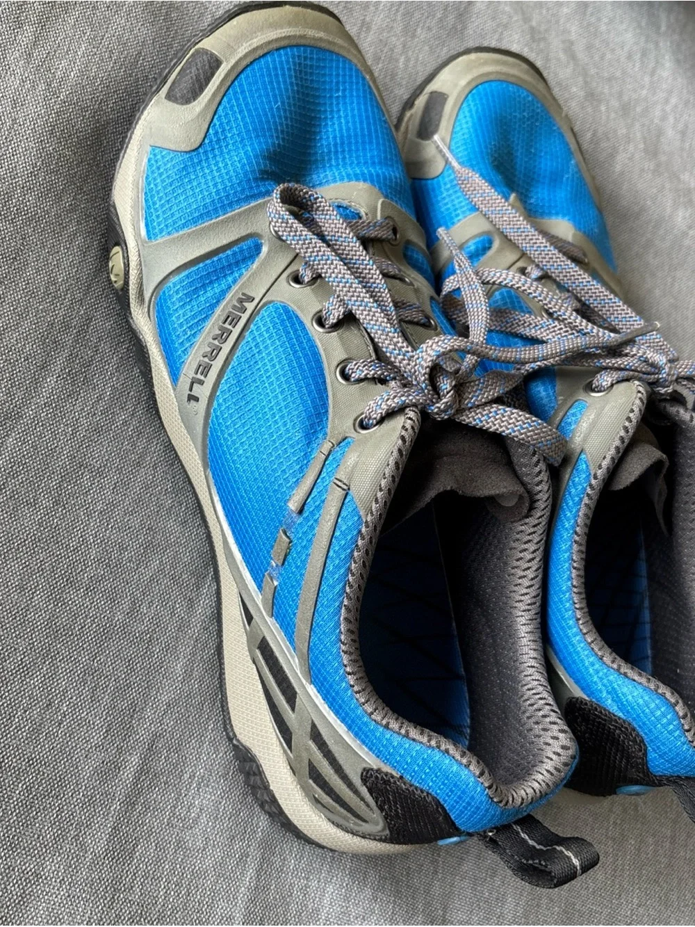 Merrell Men’s Bright Blue and Gray Trail Running Sneakers size 10